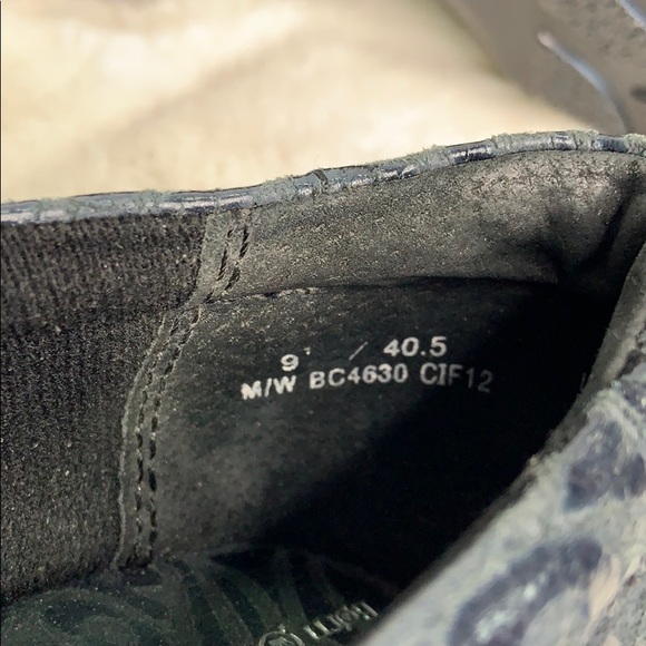 BOC Textured Shoes - Picture 6 of 8